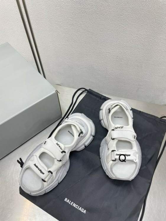 Picture of Balenciaga Shoes _SKUBalenciagasz35-40XJ01041255